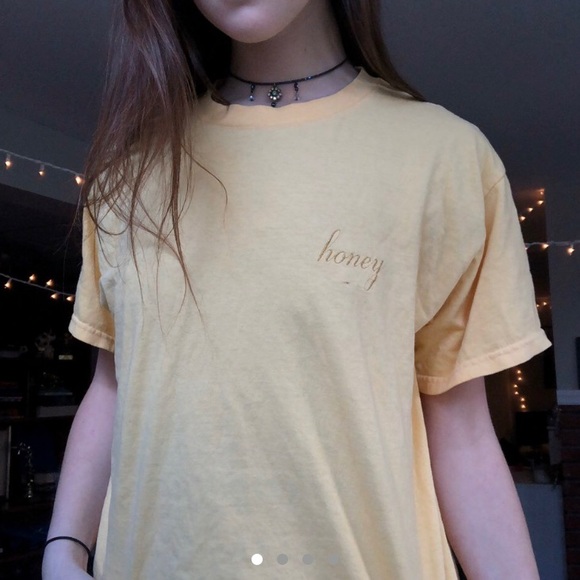 Brandy Melville Tops - Cream Honey T Shirt 🍯